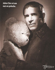 Julien Clerc et son nounours